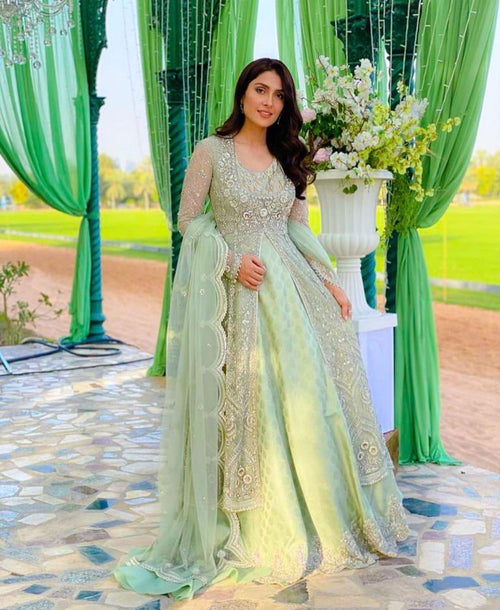 ayeza khan black dress Ayeza Khan x Laiba Khan Black Floral Lehenga or Maxi with Dupatta | 40% OFF main image 1