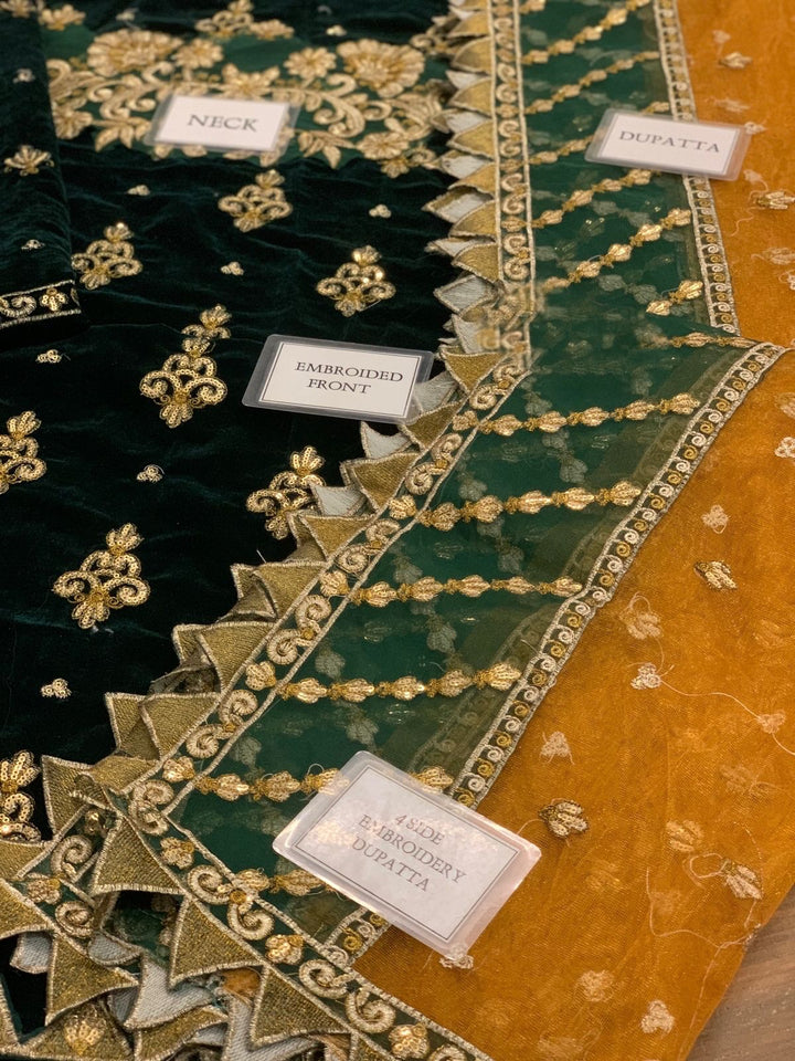 Emaan Adeel Velvet Suit-Replica Suits-Replica Zone