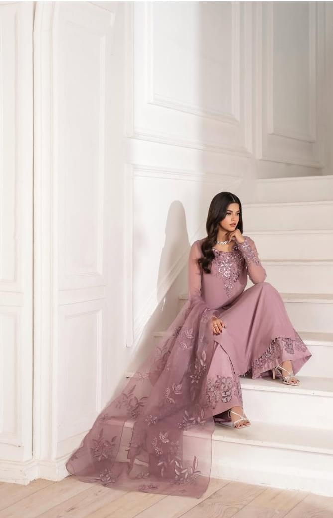 Iznik Chiffon Suit-Replica Suits-Replica Zone