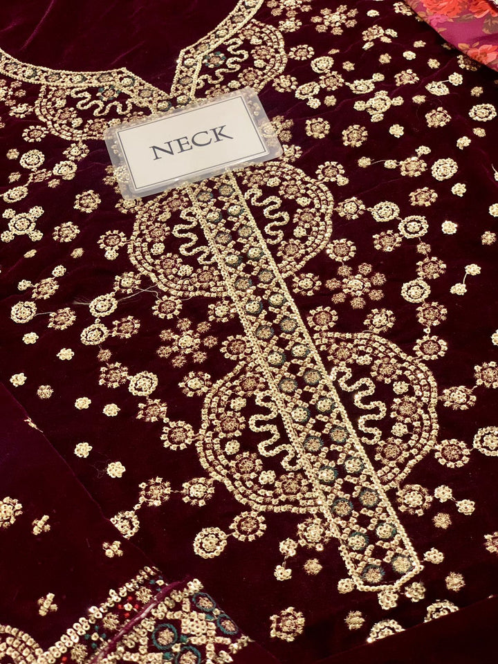 Jazmin Velvet Suit-Replica Suits-Replica Zone