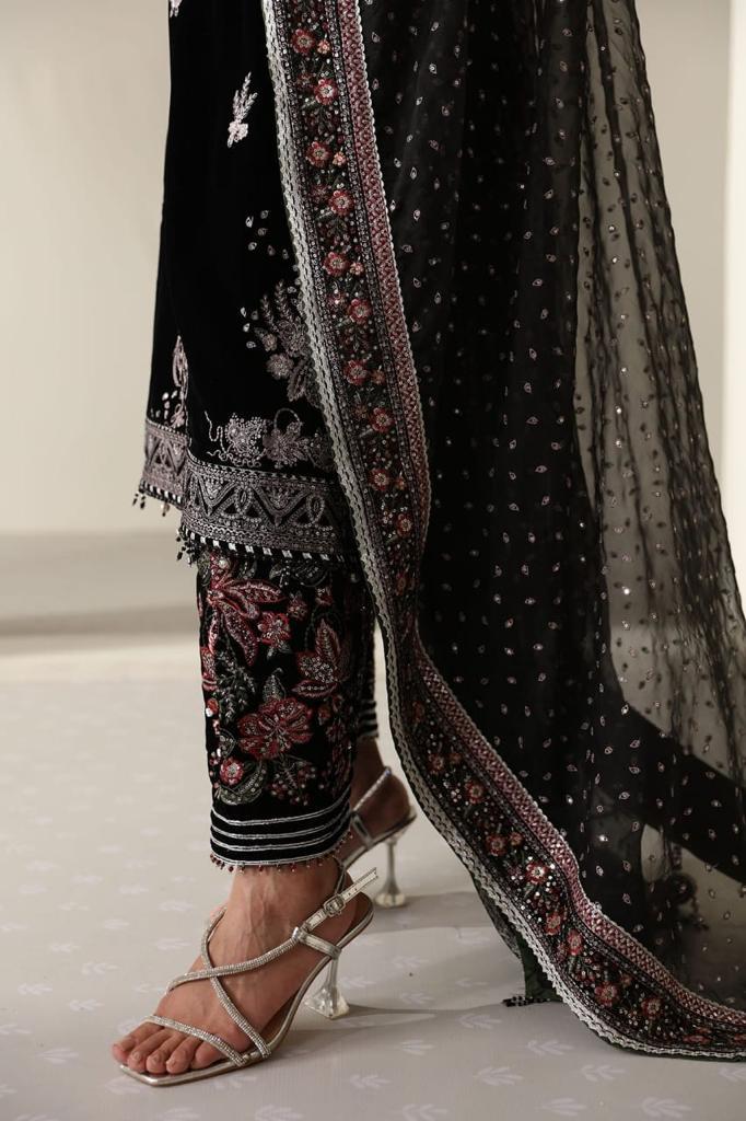 Jazmin Velvet Suit-Replica Suits-Replica Zone