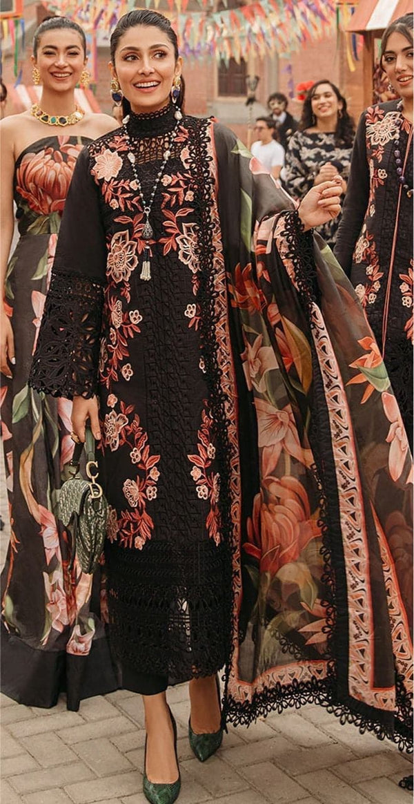 lawn dress with silk dupatta 03-Piece Embroidered Lawn Suit With Printed Silk Dupatta