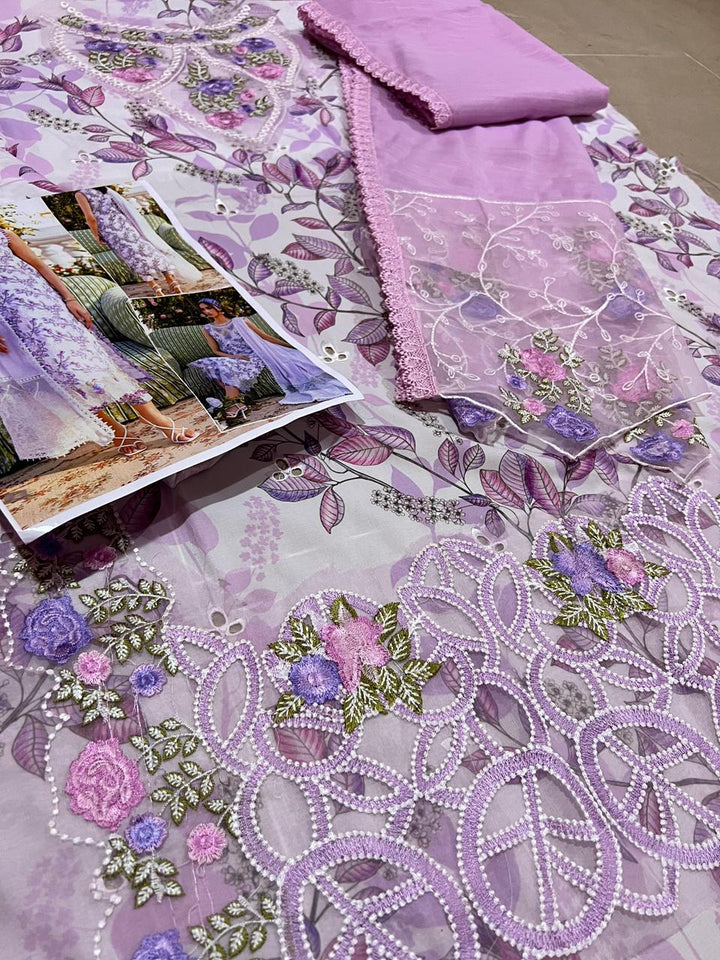 Pareshay Lawn Suit-Lawn Suits-Replica Zone