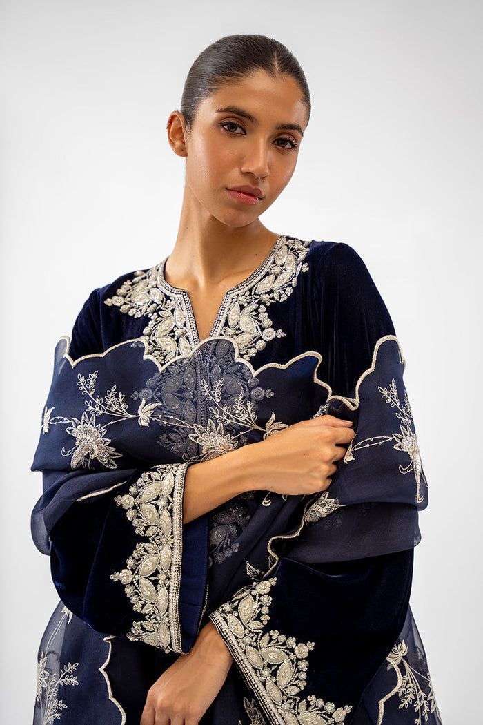 Sania Maskatiya Velvet Suit-Replica Suits-Replica Zone